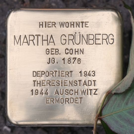 Stolperstein en memoria de Martha Grünberg