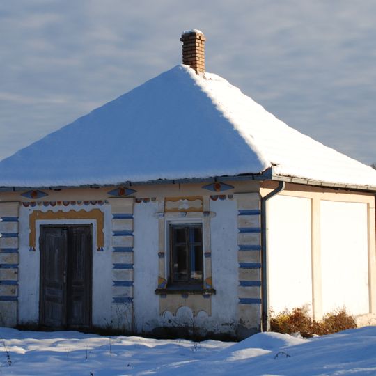 Maison avec des fresques de Branko Šotra à Donji Dubac
