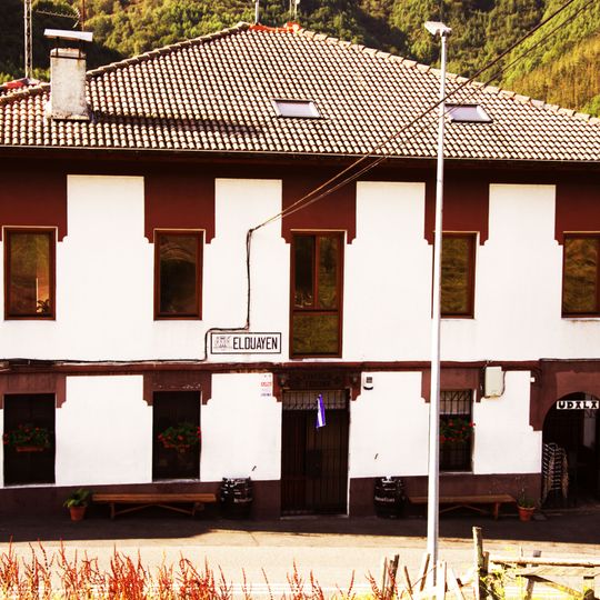 Casa consistorial de Elduain