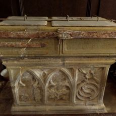 Fonts baptismaux à Rannée