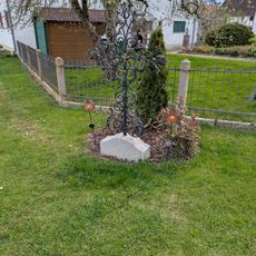 Wayside cross