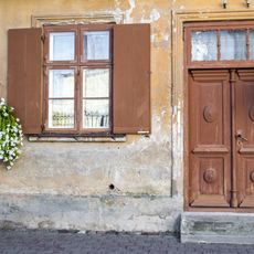 Exterior doors at Dzirnavu iela 6, Kuldīga