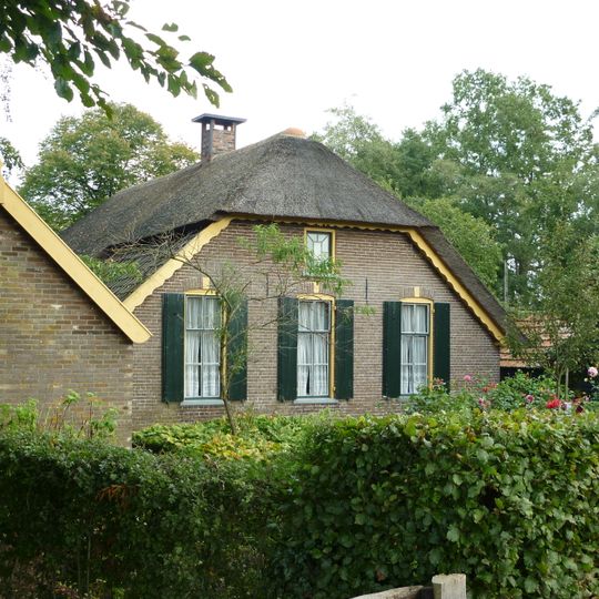 Kiefveldersteeg 11, Putten