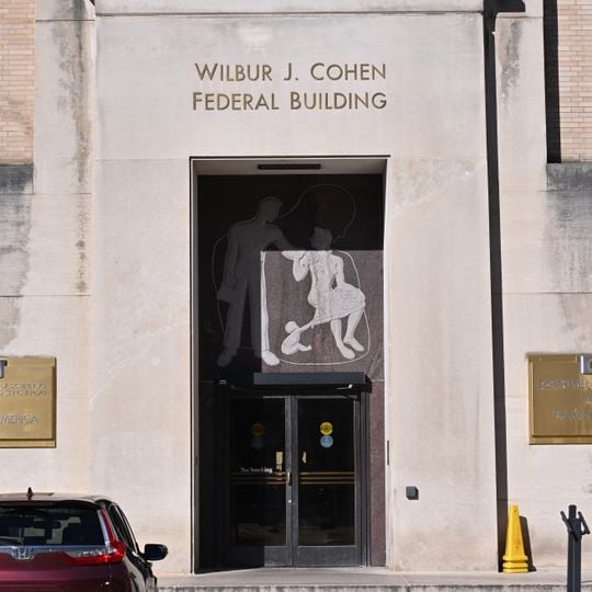 Wilbur J. Cohen Federal Building
