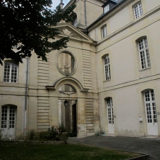 Chapelle Saint-Louis de Saint-Cyr-l'École