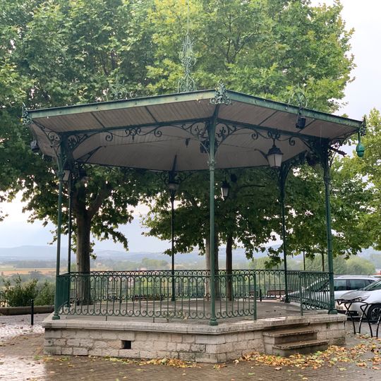 Kiosque de la place de la Terrasse