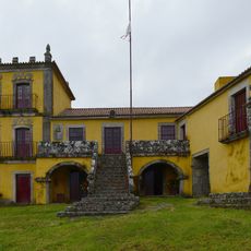 Casa e Quinta da Boa Viagem, capela, alameda de oliveiras e cruzeiro