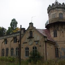 Oficyna-oranżeria, tzw. Stary Dwór