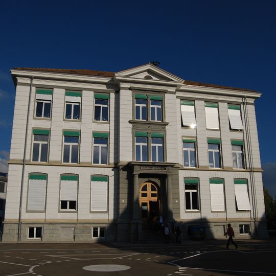 Schulhaus