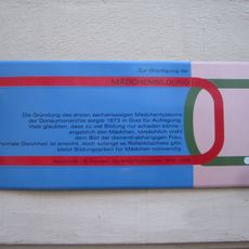 Zur Würdigung der Mädchenbildung