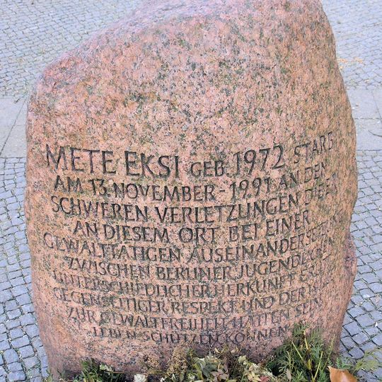 Memorial stone for Mete Ekși