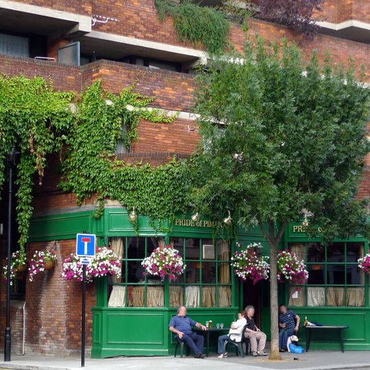 Stourhead House And Pride Of Pimlico Public House Stourhead House, With Garden Walls And Pride Of Pimlico Public House
