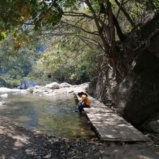 Tat Luang waterfall