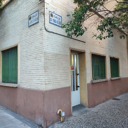 Biblioteca Pública Municipal de Zaragoza - Miguel de Cervantes