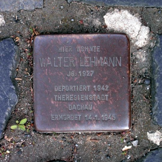 Stolperstein en memoria de Walter Lehmannn