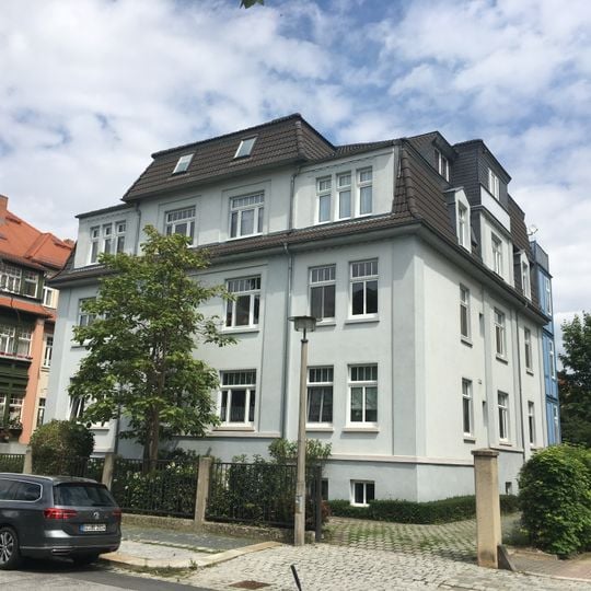Mietshaus Weigangstraße 17