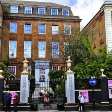 187, 189, 191, High Street N16