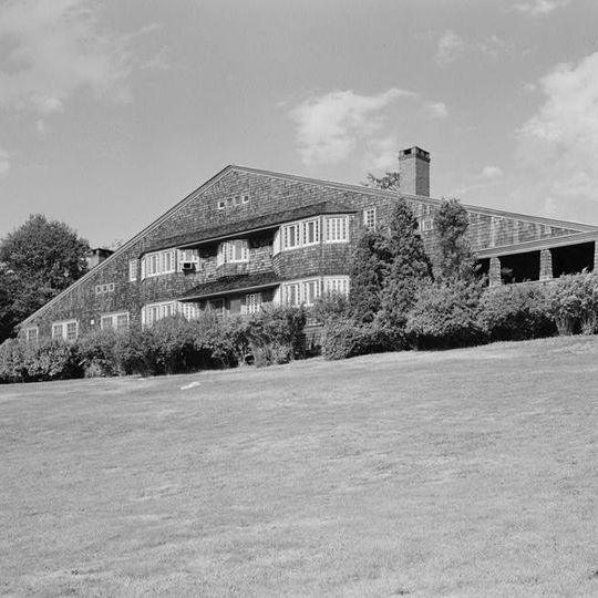 William G. Low House