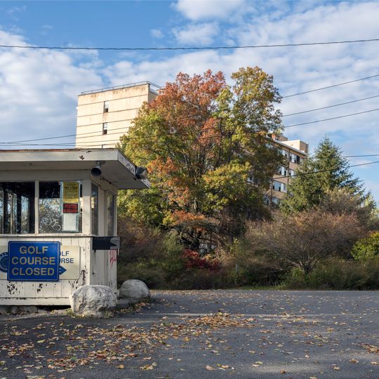 Grossinger's Catskill Resort Hotel