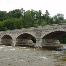 Pakenham Bridge