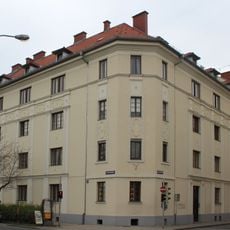 Klagenfurt, Khevenhüllerstraße 38