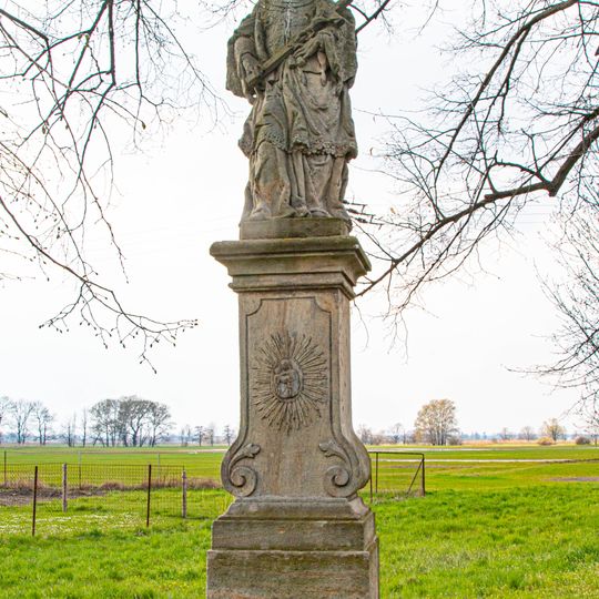 Cultural monuments in Komárov