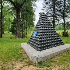 Heg Monument