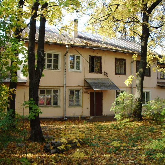 Улица Сурикова 10/1