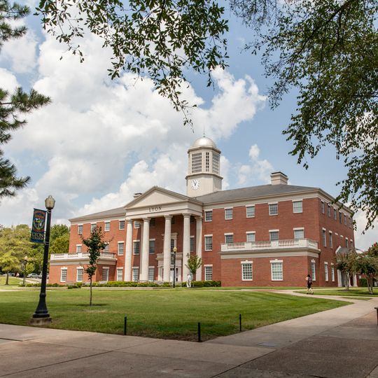 Lyon College