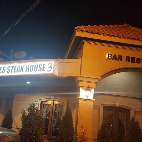 Fernandes Steakhouse 3