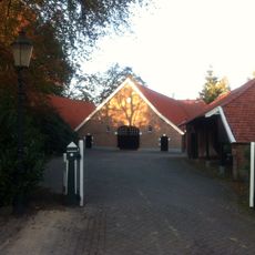 De Meijershof, Borne