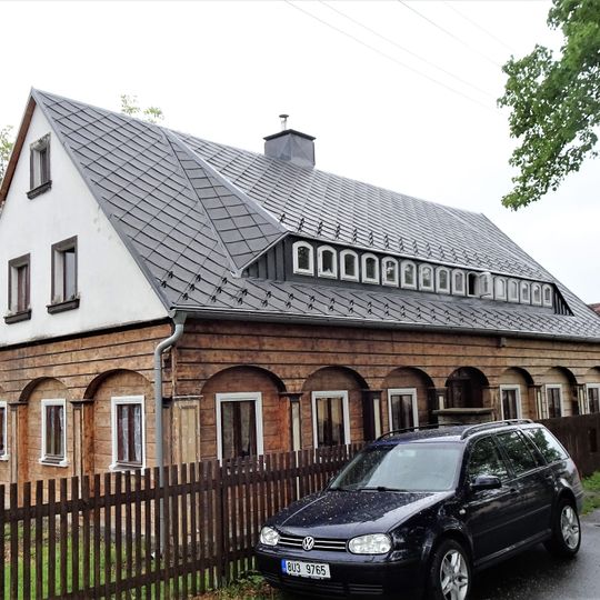 Dolní nábřeží 895