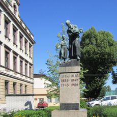 Pomník padlým ve světových válkách a obětem komunismu