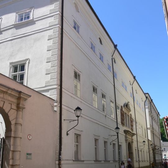 Kapitelgasse 4, Salzburg