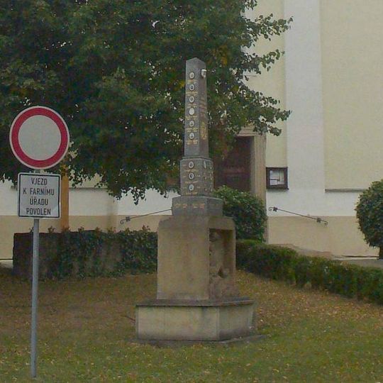 Pomník padlým v 1.světové válce v Lukově u kostela
