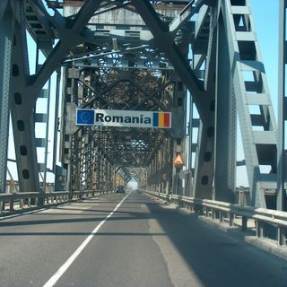 Puente Danubio