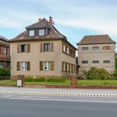 Wohnhaus mit Einfriedung sowie Transformatorenstation Dahlen