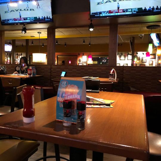 Applebee's Grill + Bar
