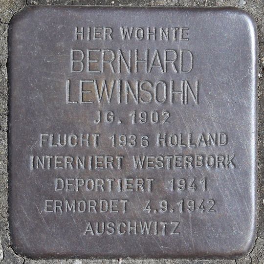 Stolperstein dedicated to Bernhard Lewinsohn