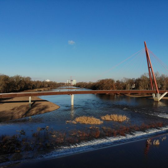 Brücke am Wasserfall