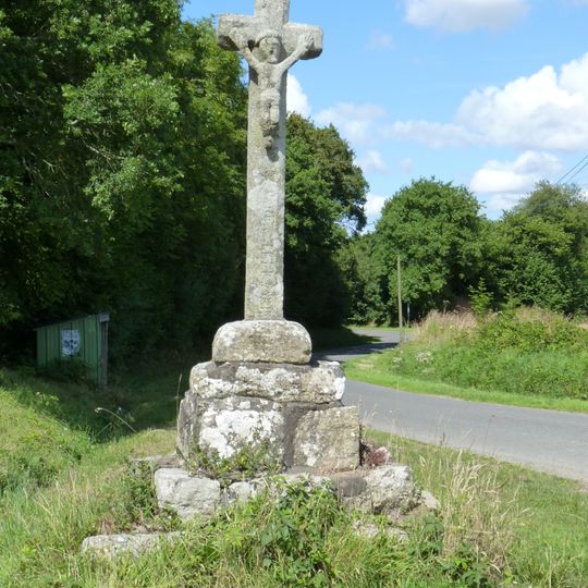 Croix de Kergonien à Moustéru