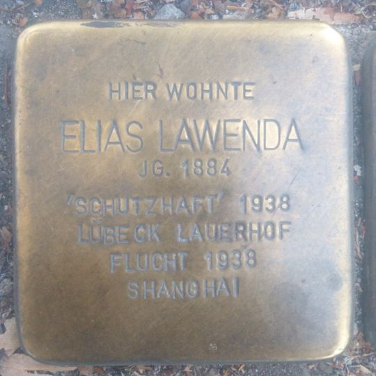 Stolperstein en memoria de Elias Lawenda