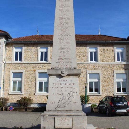 War memorial of Villereversure