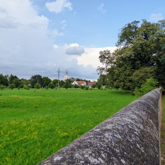 Ortsumwallung Eberau