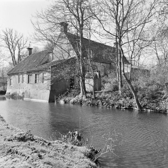 Dekemastate: bakhuisje