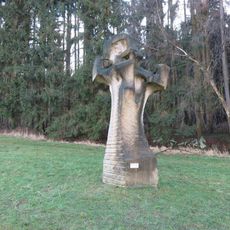 Socha Lásky bolest na Křížové cestě 21. století u Žireče