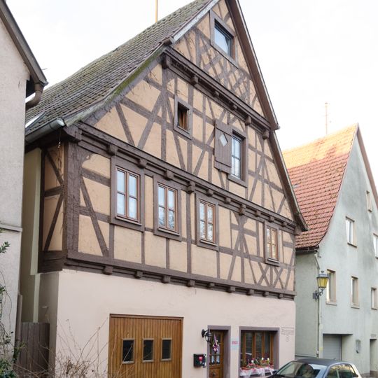 Ehemaliges Wohnwirtschaftsgebäude