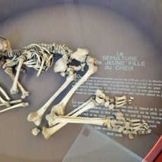 Jeune fille du Cheix