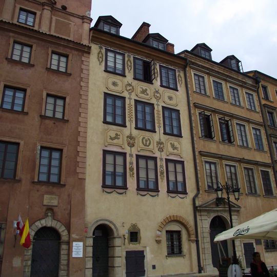 Kamienica Klemensowska w Warszawie