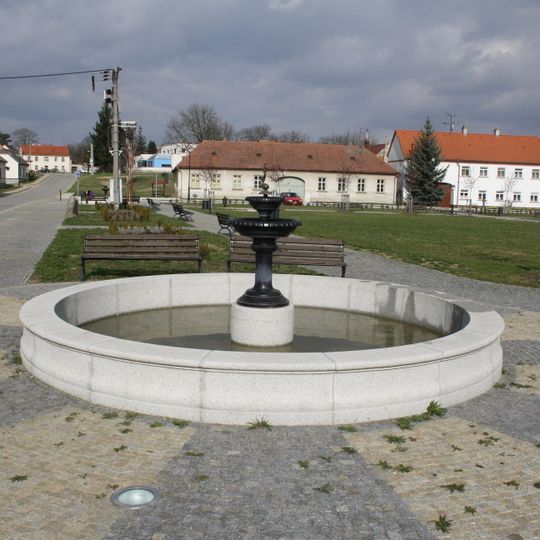 Fontána v Dalešicích